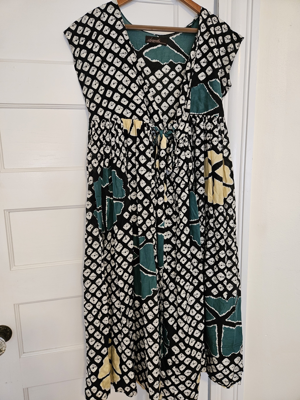 SAMANTHA SUNG Black Geo Print Maxi Dress with Teal & Yellow Accents